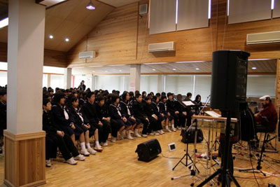 ふだんはランチを食べるお部屋です